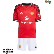 Tanie Strój piłkarski Manchester United Koszulka Podstawowej dla dziecięce 2025-26 Krótkie Rękawy (+ szorty)